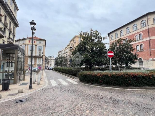 Appartamento in vendita di 101 m² in Via Antonio Canova, 8