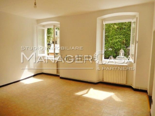 Appartamento in vendita di 101 m² in Via Acquasanta, 244