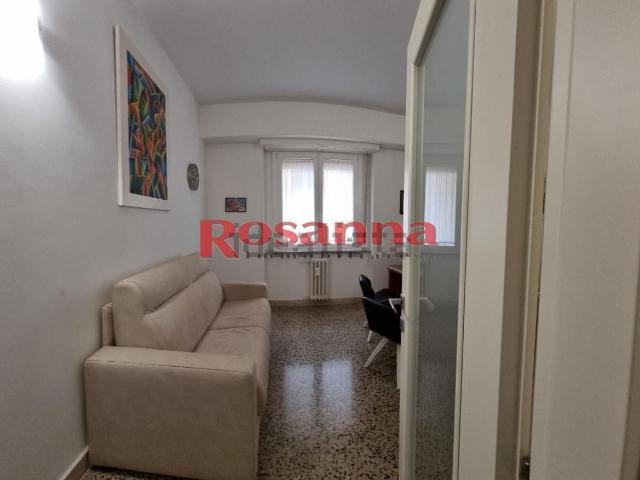 Appartamento in vendita di 101 m² in Via Alessandro Pieroni, 7