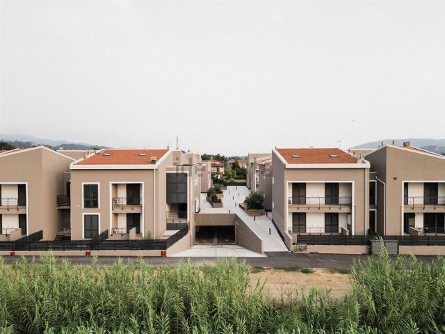 Appartamento in vendita di 101 m² in Via Ara