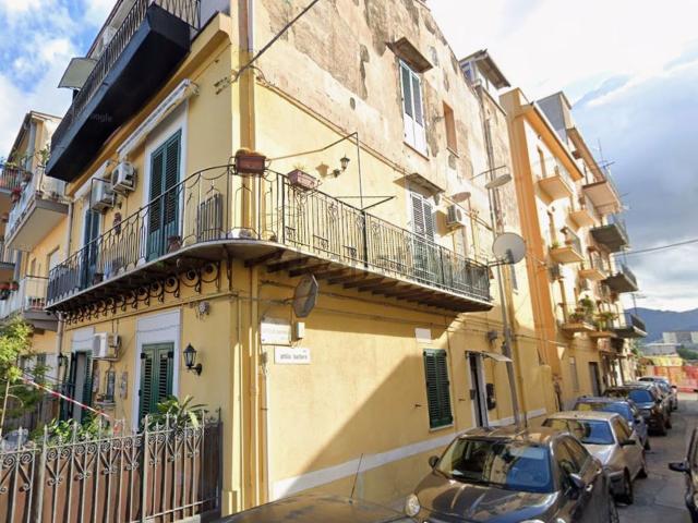 Appartamento in vendita di 101 m² in Via Attilio Barbera, 2