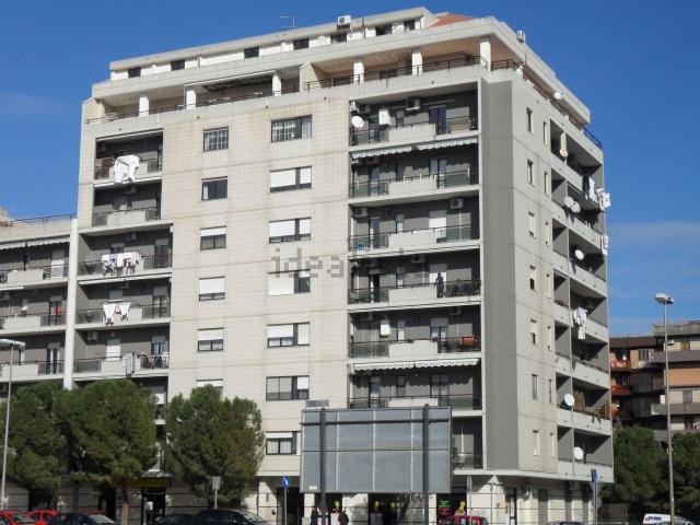Appartamento in vendita di 101 m² in Via Benedetto Croce, 32