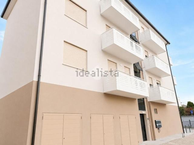 Appartamento in vendita di 101 m² in Via Gobbi, 259