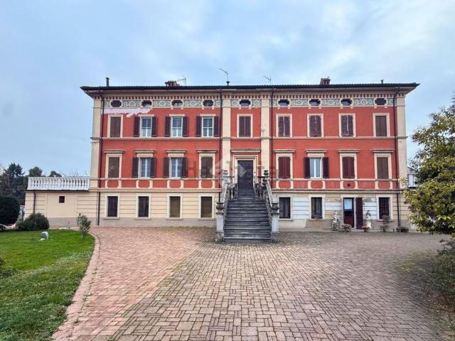 Appartamento in vendita di 101 m² in Via Gaetano Donizetti, 1
