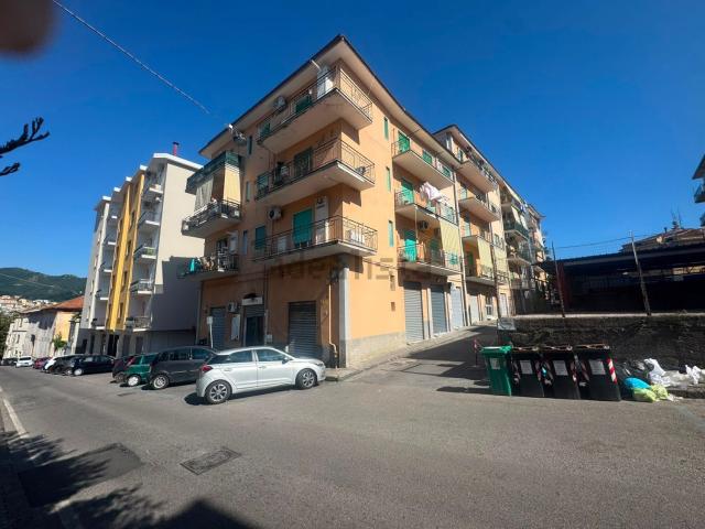 Appartamento in vendita di 101 m² in Via Generale Luigi Parisi, 48