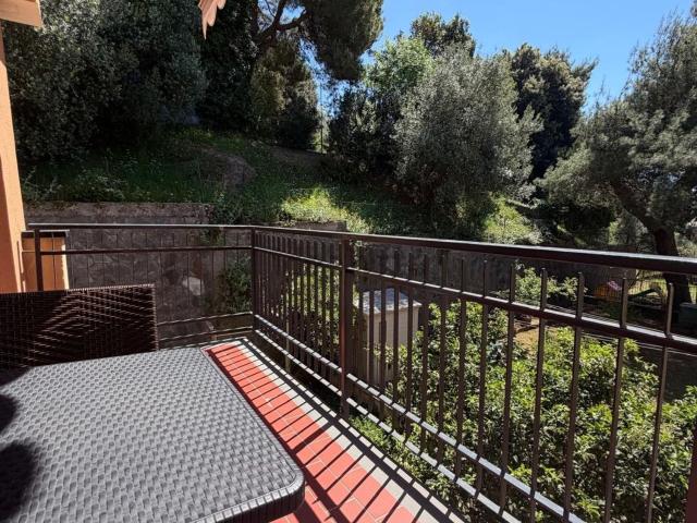 Appartamento in vendita di 101 m² in Via Giulio Tanini