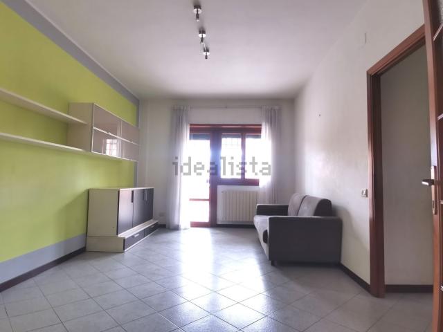 Appartamento in vendita di 101 m² in Via Giuseppe Macchi