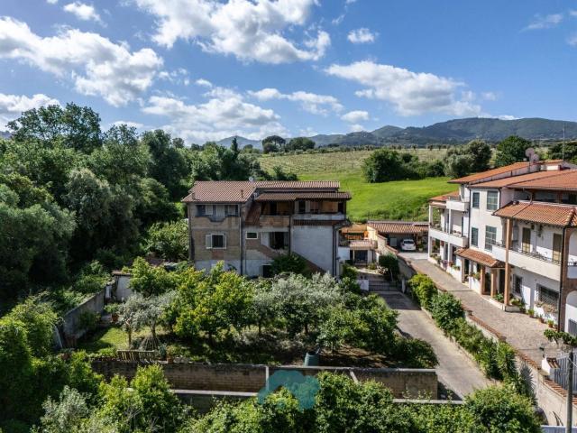 Appartamento in vendita di 101 m² in Via Ginostra
