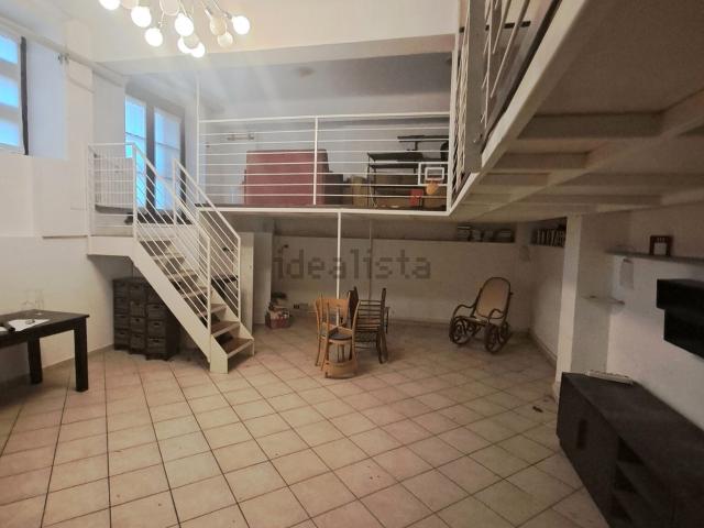 Appartamento in vendita di 101 m² in Via Giovanni Bellezza, 15