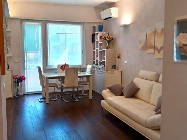 Appartamento in vendita di 101 m² in Via Giovanni Opisso, 80