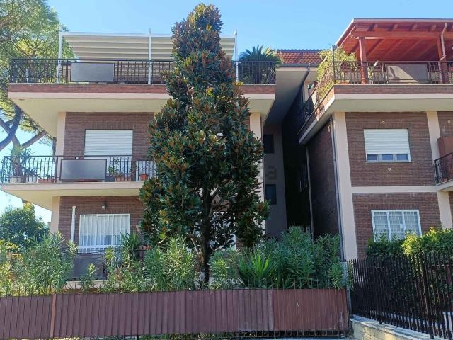 Appartamento in vendita di 101 m² in Via Gravina di Puglia