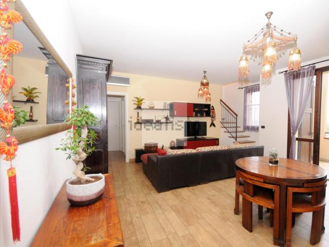 Appartamento in vendita di 101 m² in Via Grazia Deledda, 3