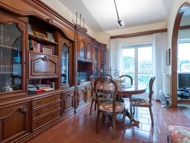 Appartamento in vendita di 101 m² in Via del Gelsomino
