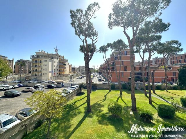 Appartamento in vendita di 101 m² in Via dell&apos Idroscalo, 2