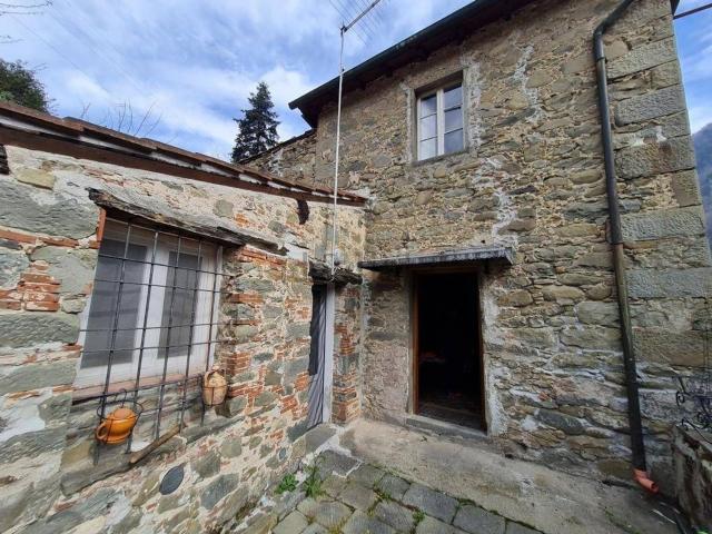 Appartamento in vendita di 101 m² in Via delle Cartiere