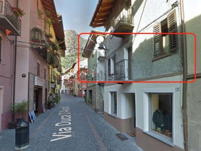 Appartamento in vendita di 101 m² in Via Duca D&apos Aosta, 17