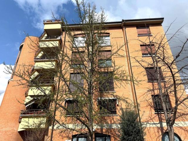 Appartamento in vendita di 101 m² in Via Ermete Zacconi