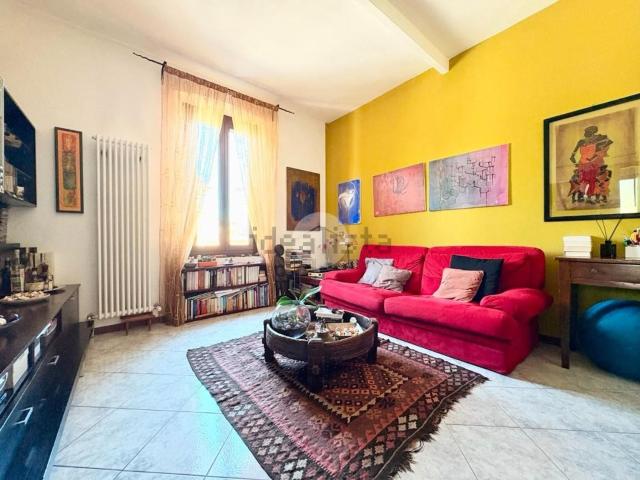 Appartamento in vendita di 101 m² in Via Ferruccio Ghinaglia, 134