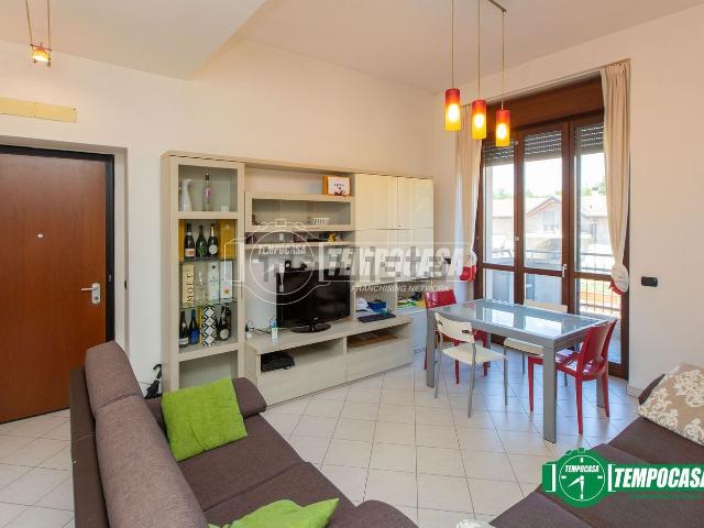 Appartamento in vendita di 101 m² in Via L. Pomini, 31