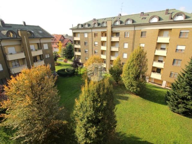 Appartamento in vendita di 101 m² in Via Monsignor Carlo Maggiolini, 7