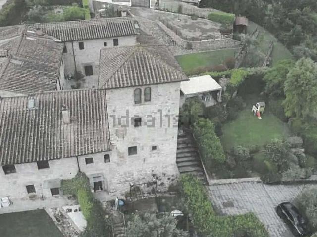 Appartamento in vendita di 101 m² in Via Mortelle, 7