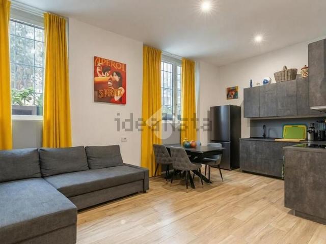 Appartamento in vendita di 101 m² in Via Maffeo Pantaleoni, 10