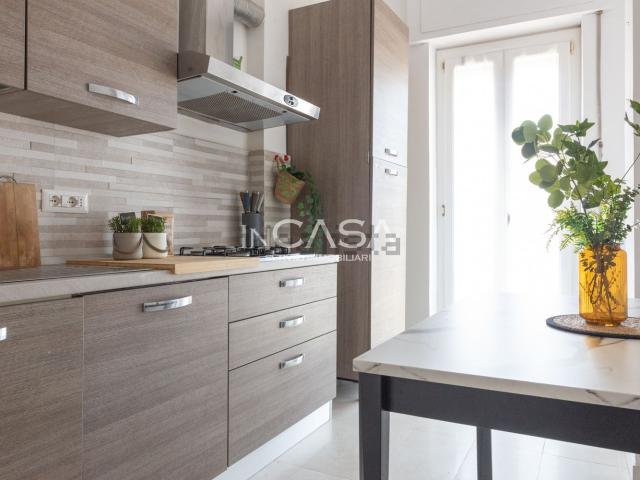 Appartamento in vendita di 101 m² in Via San Francesco D&apos Assisi, 105