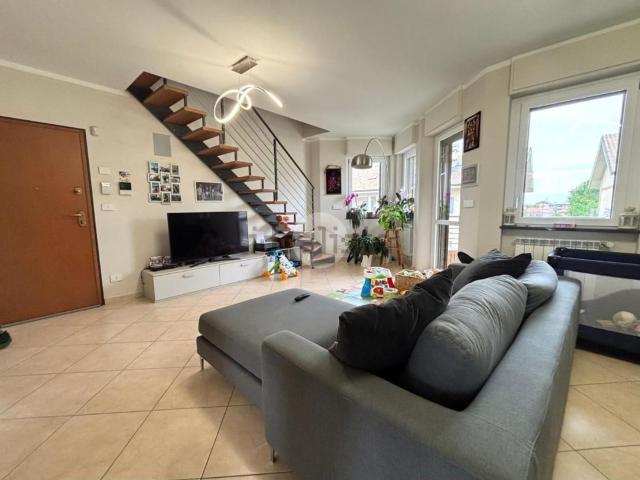 Appartamento in vendita di 101 m² in Via San Francesco da Paola, 9