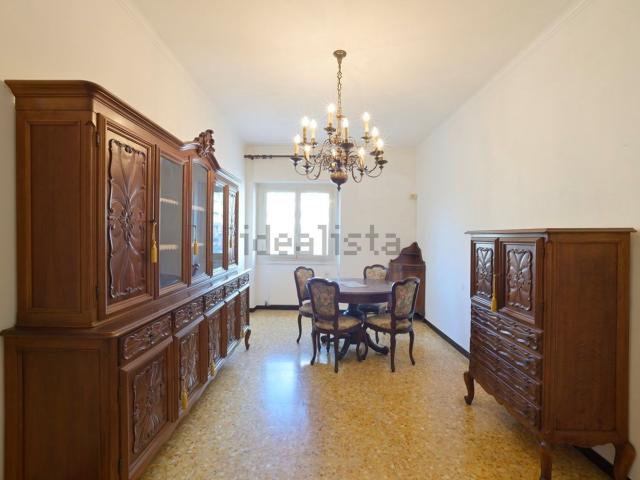 Appartamento in vendita di 101 m² in Via San Giovanni Bosco, 37