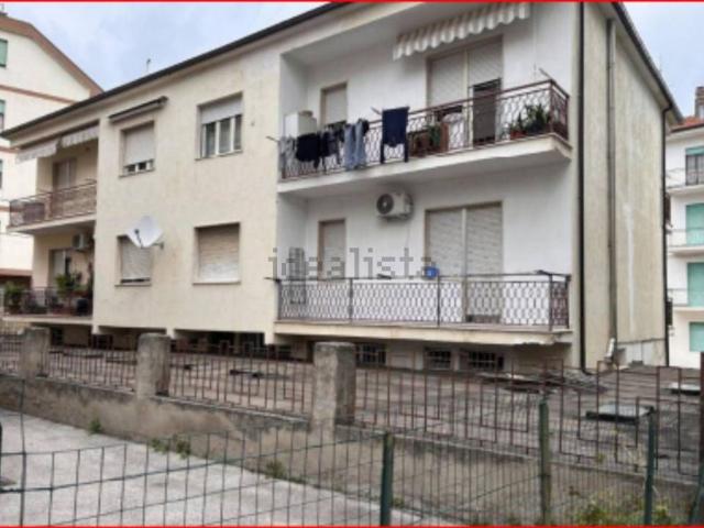 Appartamento in vendita di 101 m² in Via San Giovanni da Capestrano