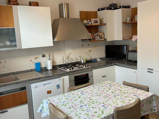 Appartamento in vendita di 101 m² in Via Santa Caterina