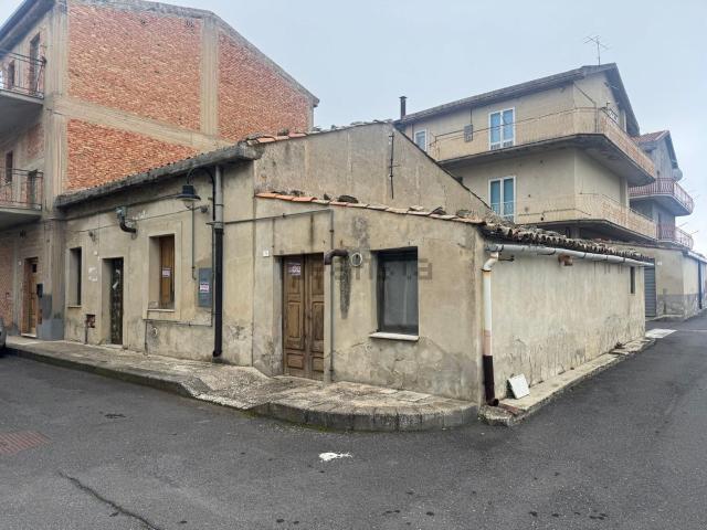 Appartamento in vendita di 101 m² in Via Sperlinga, 7