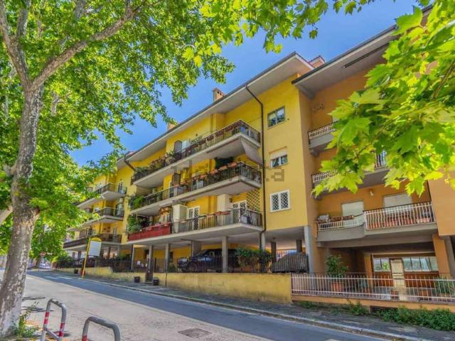 Appartamento in vendita di 101 m² in Via P. Mascagni