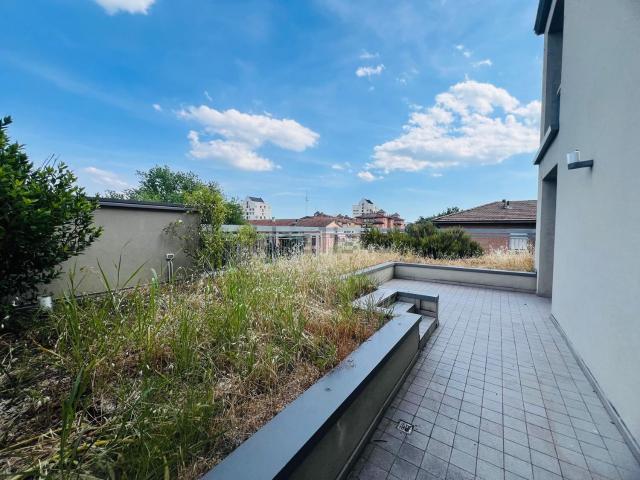 Appartamento in vendita di 101 m² in Via Quarto Camurri, 10