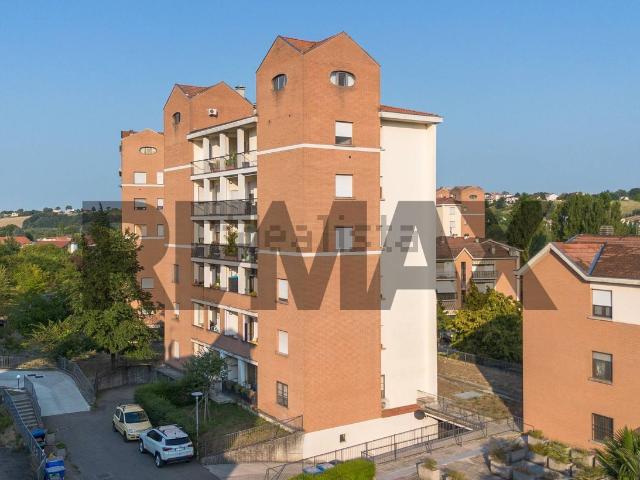 Appartamento in vendita di 101 m² in Via U. La Malfa, 8