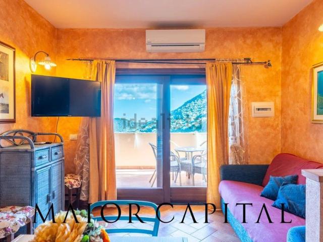 Appartamento in vendita di 101 m² in Via Umbria
