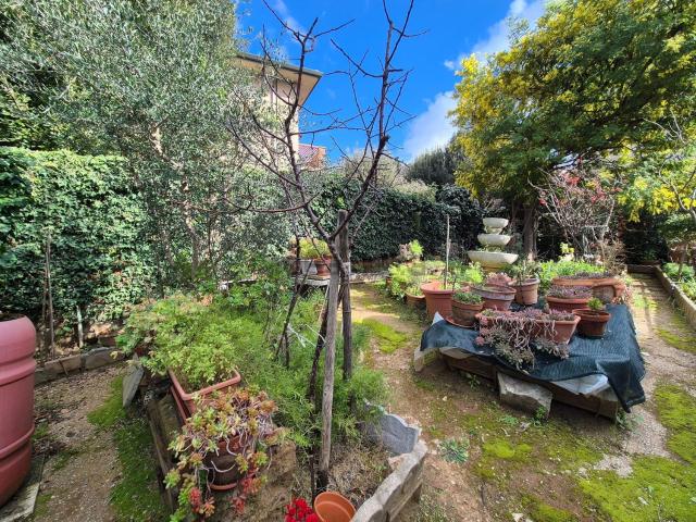 Appartamento in vendita di 101 m² in Via Vincenzo Bellini, 2