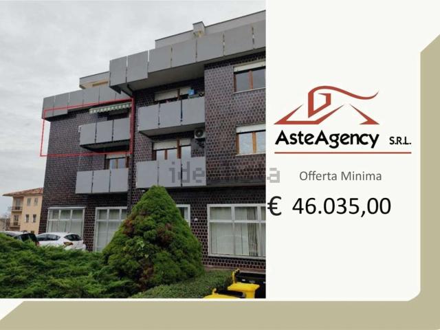Appartamento in vendita di 101 m² in Viale Italia, 162