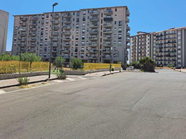 Appartamento in vendita di 101 m² in Viale Nitta, 12