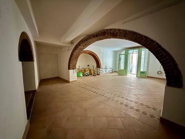 Appartamento in vendita di 101 m² in Corso Italia, 164