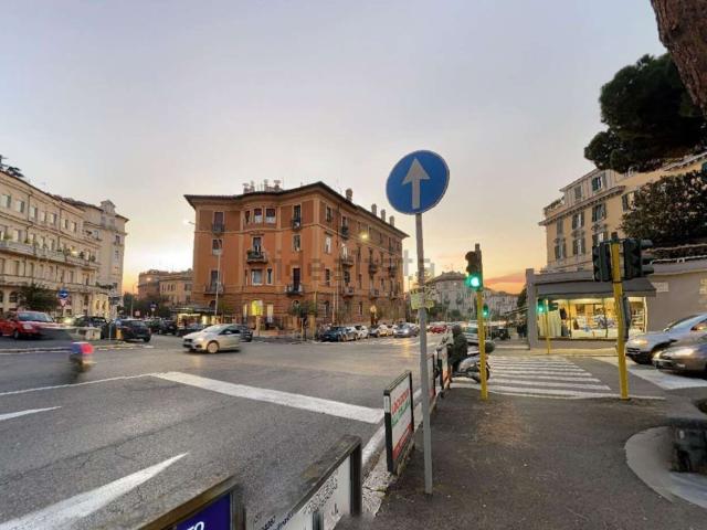 Appartamento in vendita di 101 m² in Piazza Pitagora