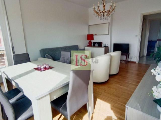Appartamento in vendita di 101 m² in Strada Privata Vallarino, 64