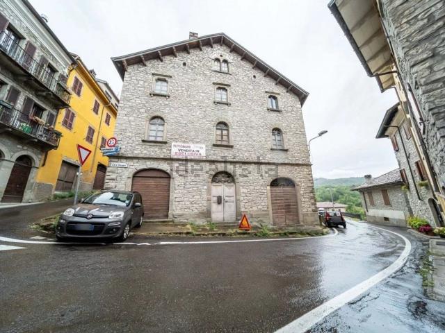 Appartamento in vendita di 102 m² in Via 24 Maggio, 7