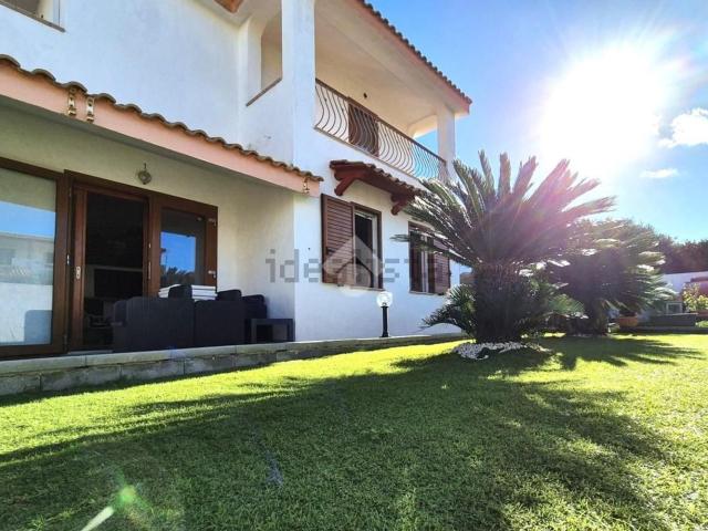 Appartamento in vendita di 102 m² in Via Canetti, 43