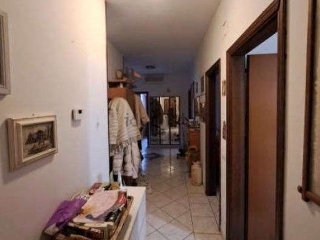 Appartamento in vendita di 102 m² in Via Cremona, 8
