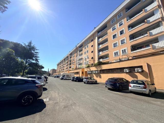 Appartamento in vendita di 102 m² in Via Amico Aspertini, 1