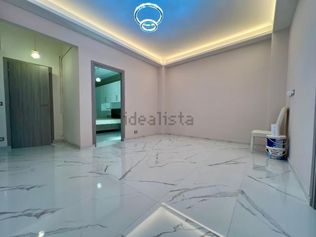 Appartamento in vendita di 102 m² in Via Antonio Cantore