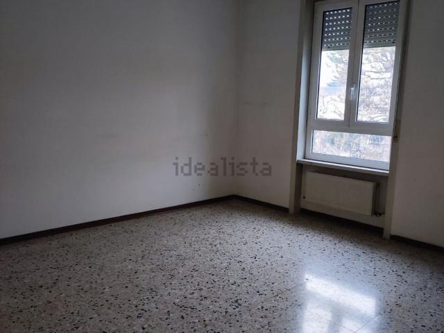 Appartamento in vendita di 102 m² in Via Ancona, 1