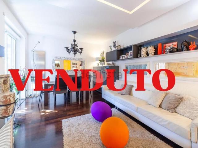 Appartamento in vendita di 102 m² in Via Adolfo Ravà
