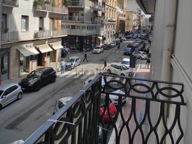 Appartamento in vendita di 102 m² in Via Alessandro Maria Calefati, 112